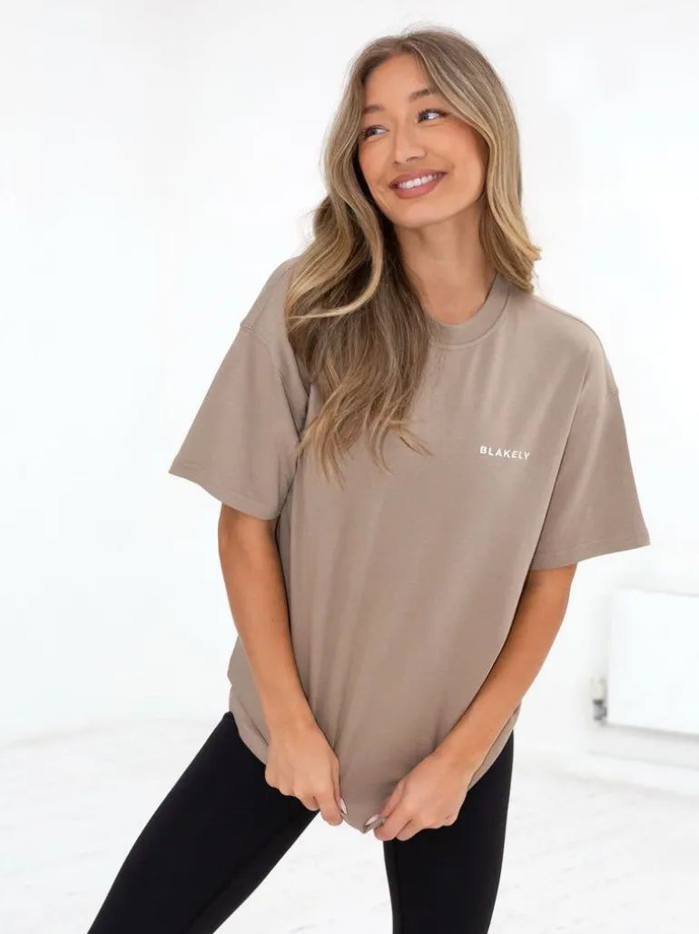Blakely Clothing Series Oversized T-Shirt Best Sale