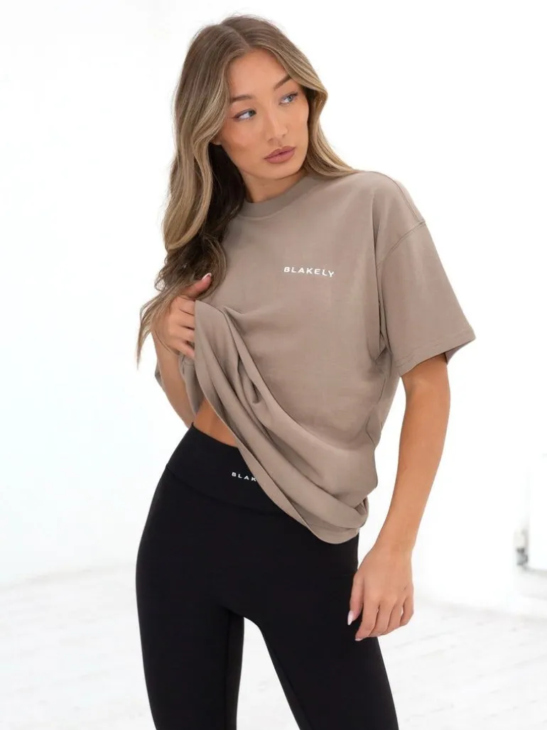 Blakely Clothing Series Oversized T-Shirt Best Sale